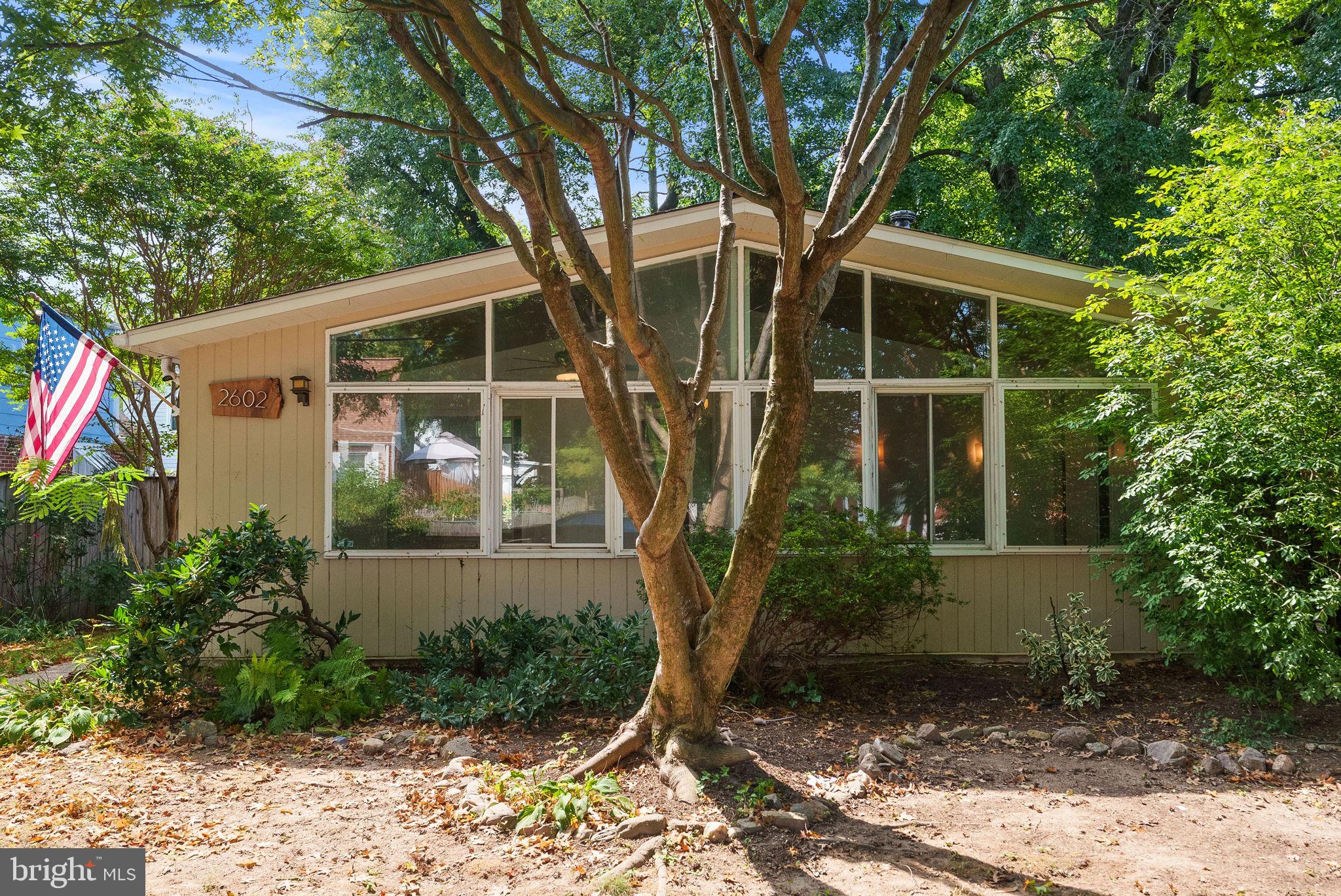 2602 Harris Avenue Silver Spring, MD 20902 - Photo 3 of 25 a front view of a house with garden