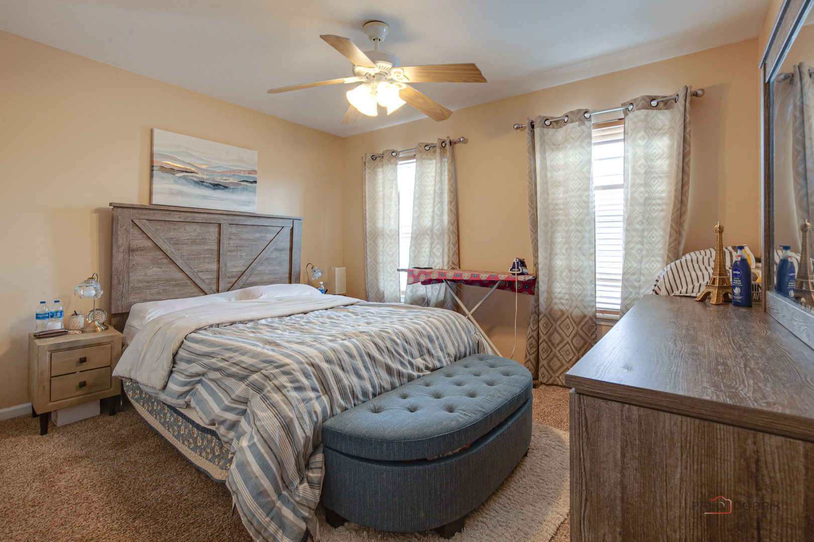 578 North Overlook Trail Round Lake, IL 60073 - Photo 29 of 42 a bedroom with a bed and window