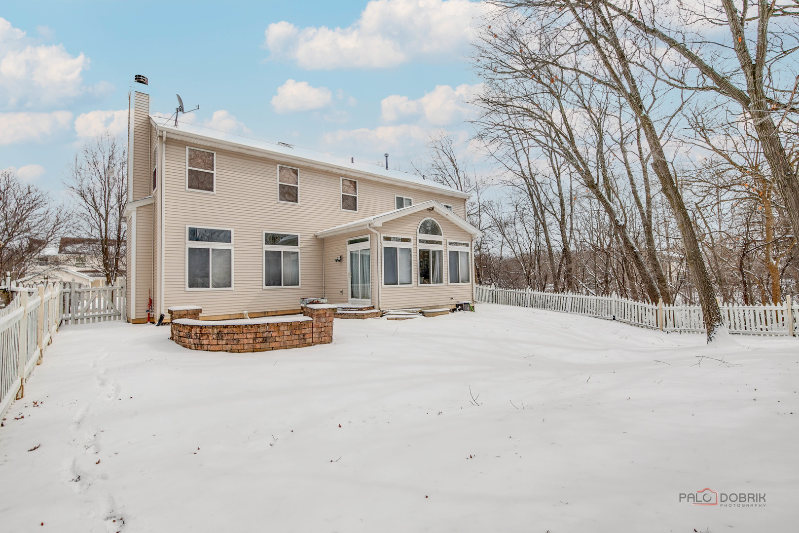 578 North Overlook Trail Round Lake, IL 60073 - Photo 41 of 42 a front view of house with a yard
