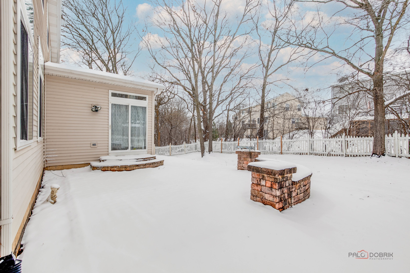 578 North Overlook Trail Round Lake, IL 60073 - Photo 42 of 42 a view of outdoor space with seating area