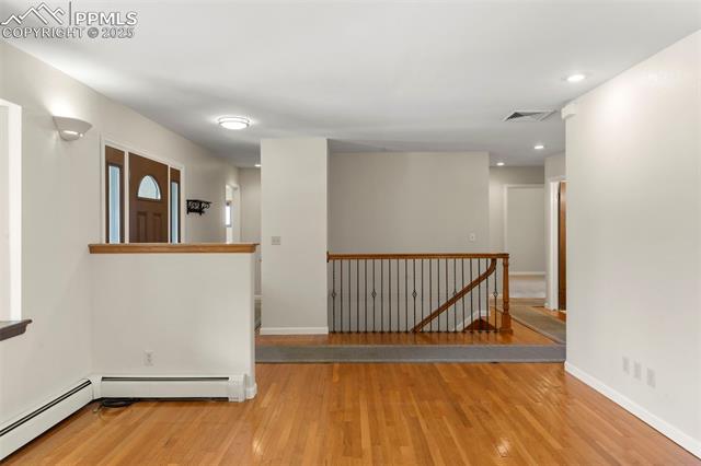327 Clarksley Road Manitou Springs, CO 80829 - Photo 8 of 28 Living Room to Entrance View