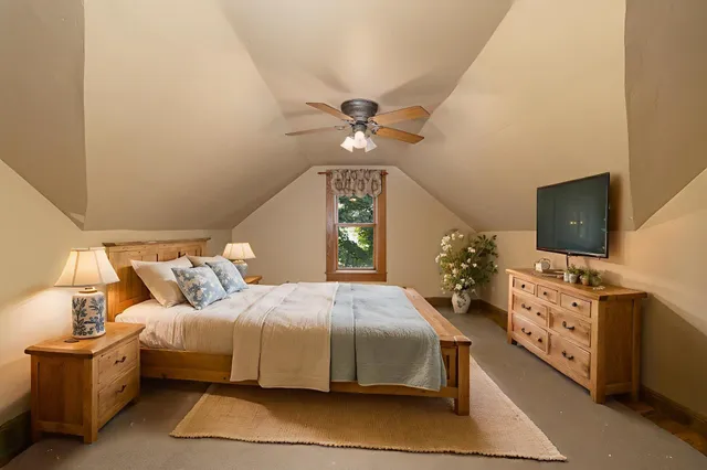 $329,900 | W4844 Highway 33, Shelby, WI 54601