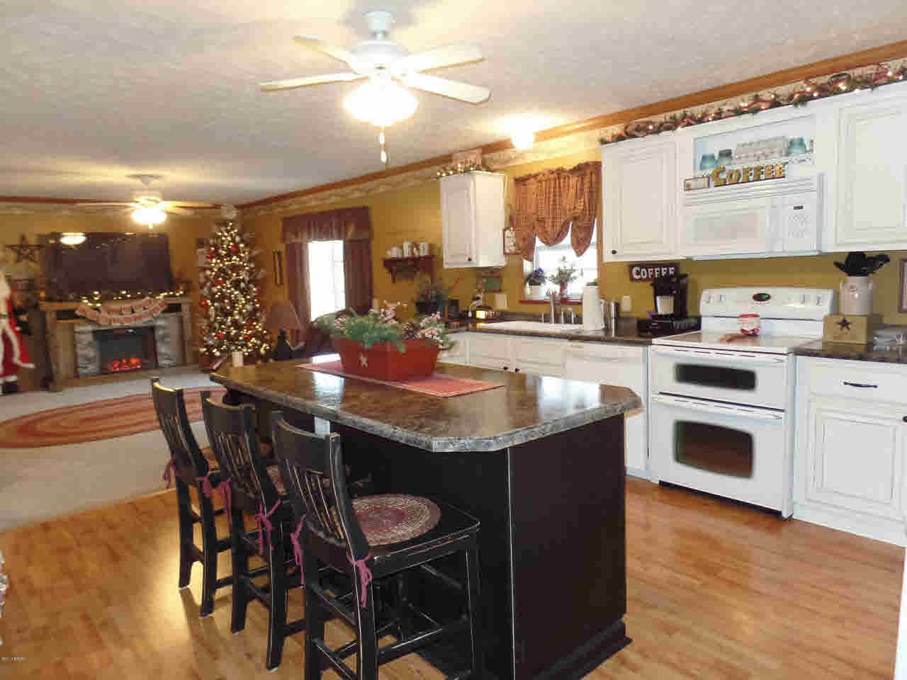 1494 Feazel Road Harrisburg, IL 62946 - Photo 16 of 25