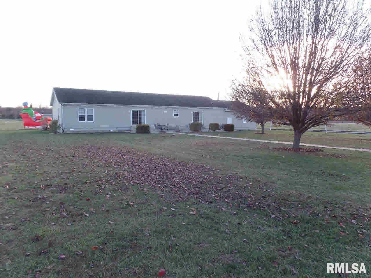 1494 Feazel Road Harrisburg, IL 62946 - Photo 6 of 25