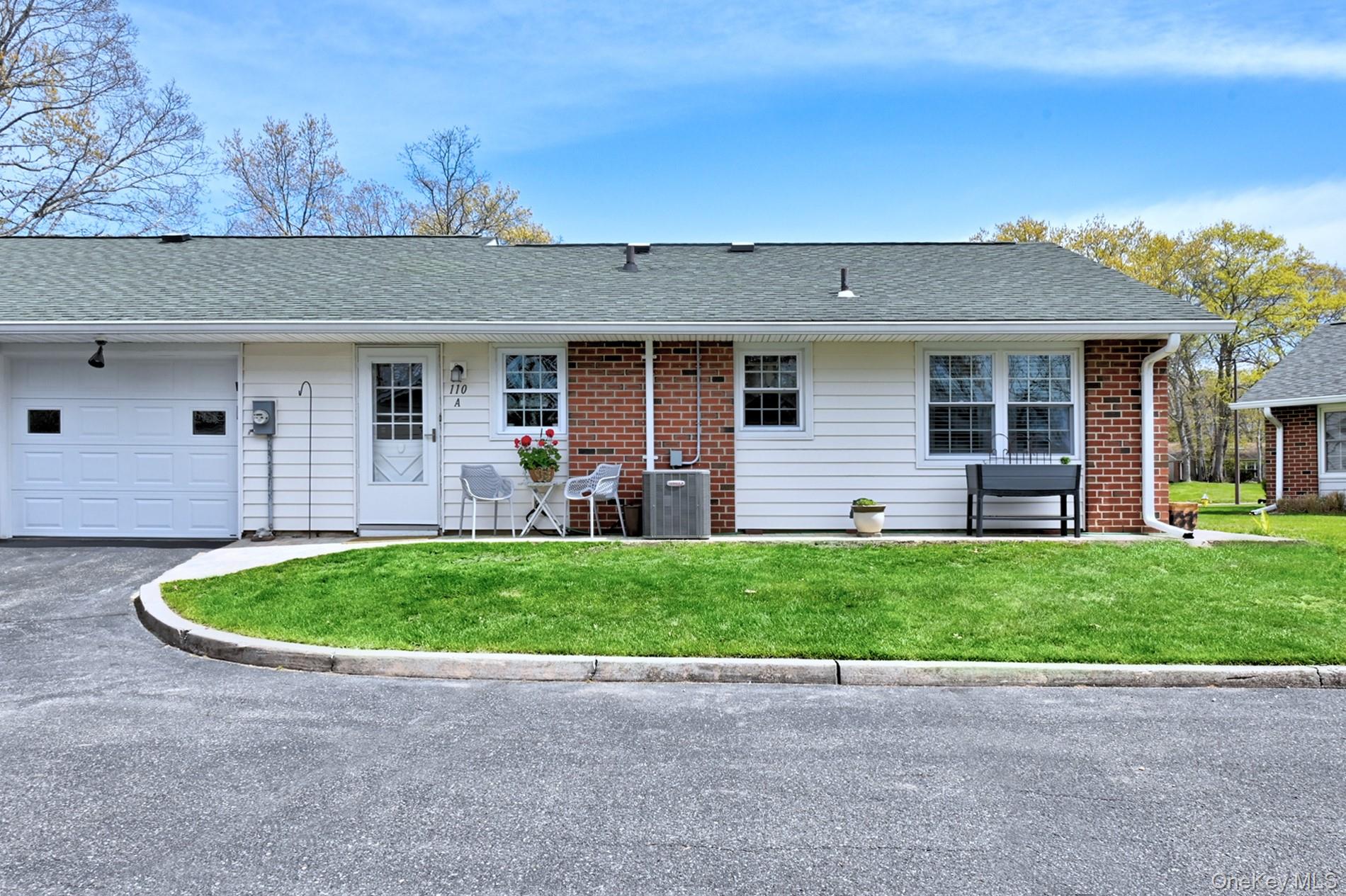 110 Exmore Court, Unit A Ridge, NY 11961 - Photo 4 of 34