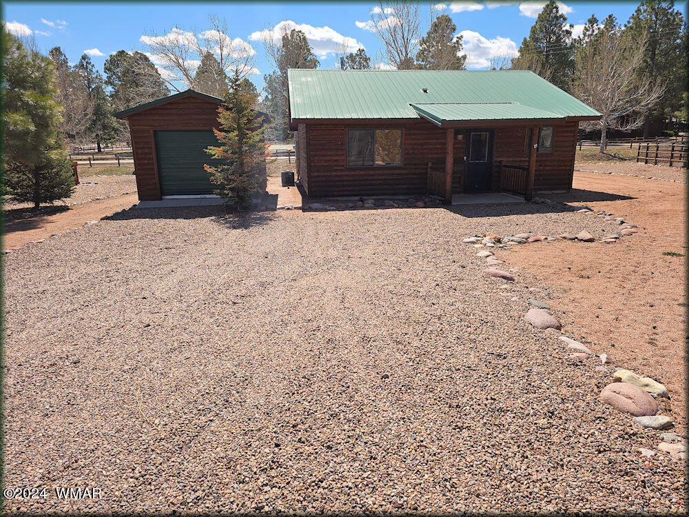 2331 South Buffalo Loop Overgaard, AZ 85933 - Photo 2 of 13 Gallery Image 2