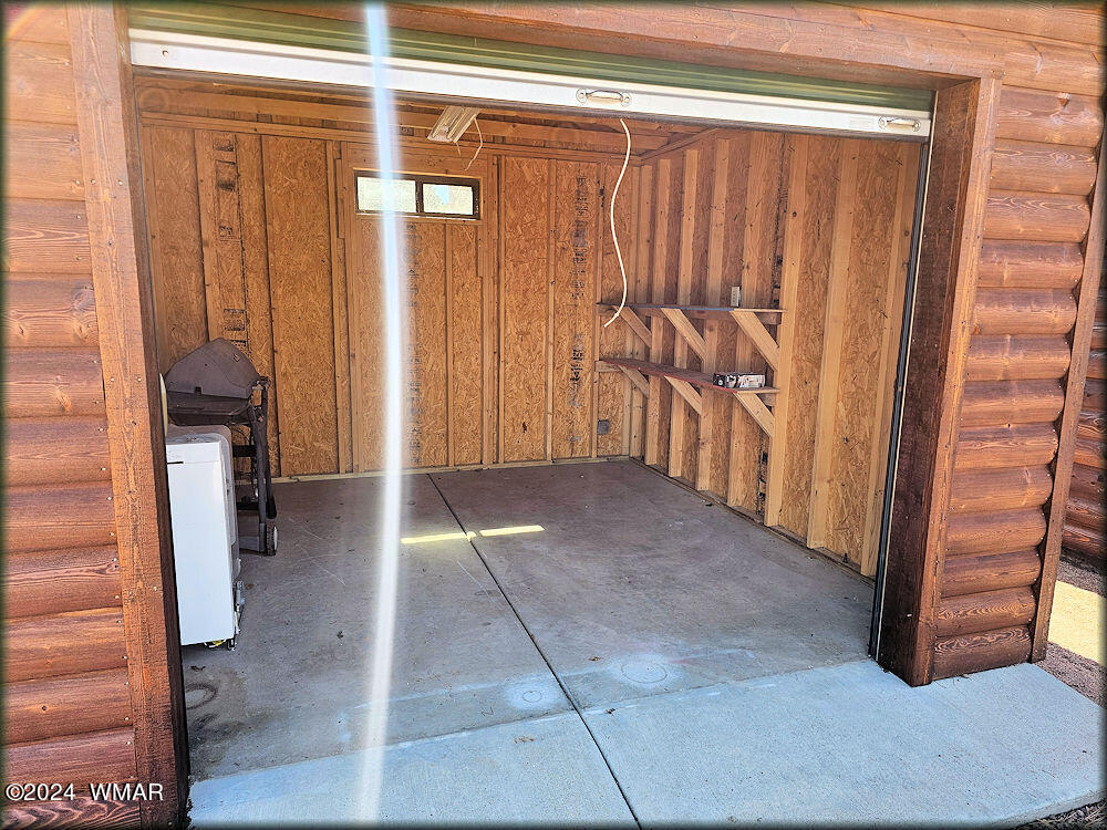 2331 South Buffalo Loop Overgaard, AZ 85933 - Photo 6 of 13 Gallery Image 6
