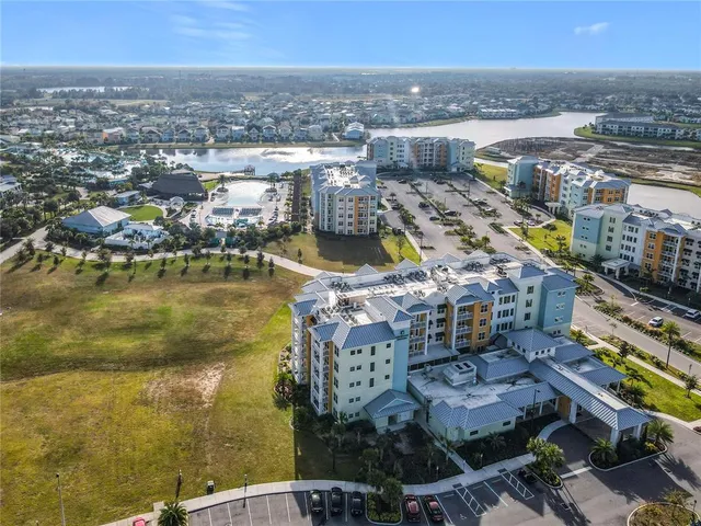 $340,000 | 3151 Sunset Walk Drive, Unit 218, Kissimmee, FL 34747