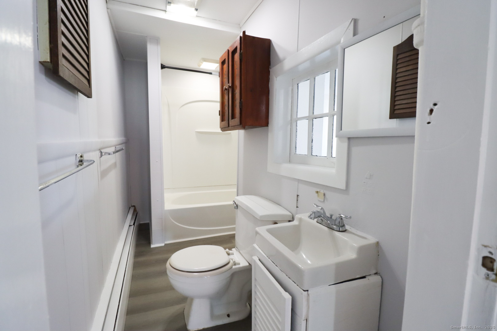 48 Golden Street Norwich, CT 06360 - Photo 1 of 10