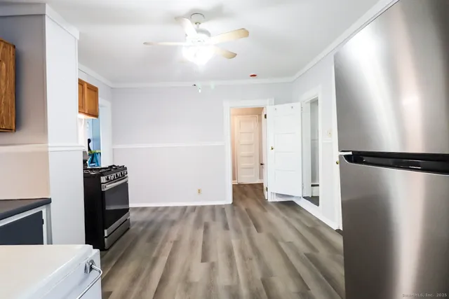 $1,650 | 48 Golden Street, Norwich, CT 06360