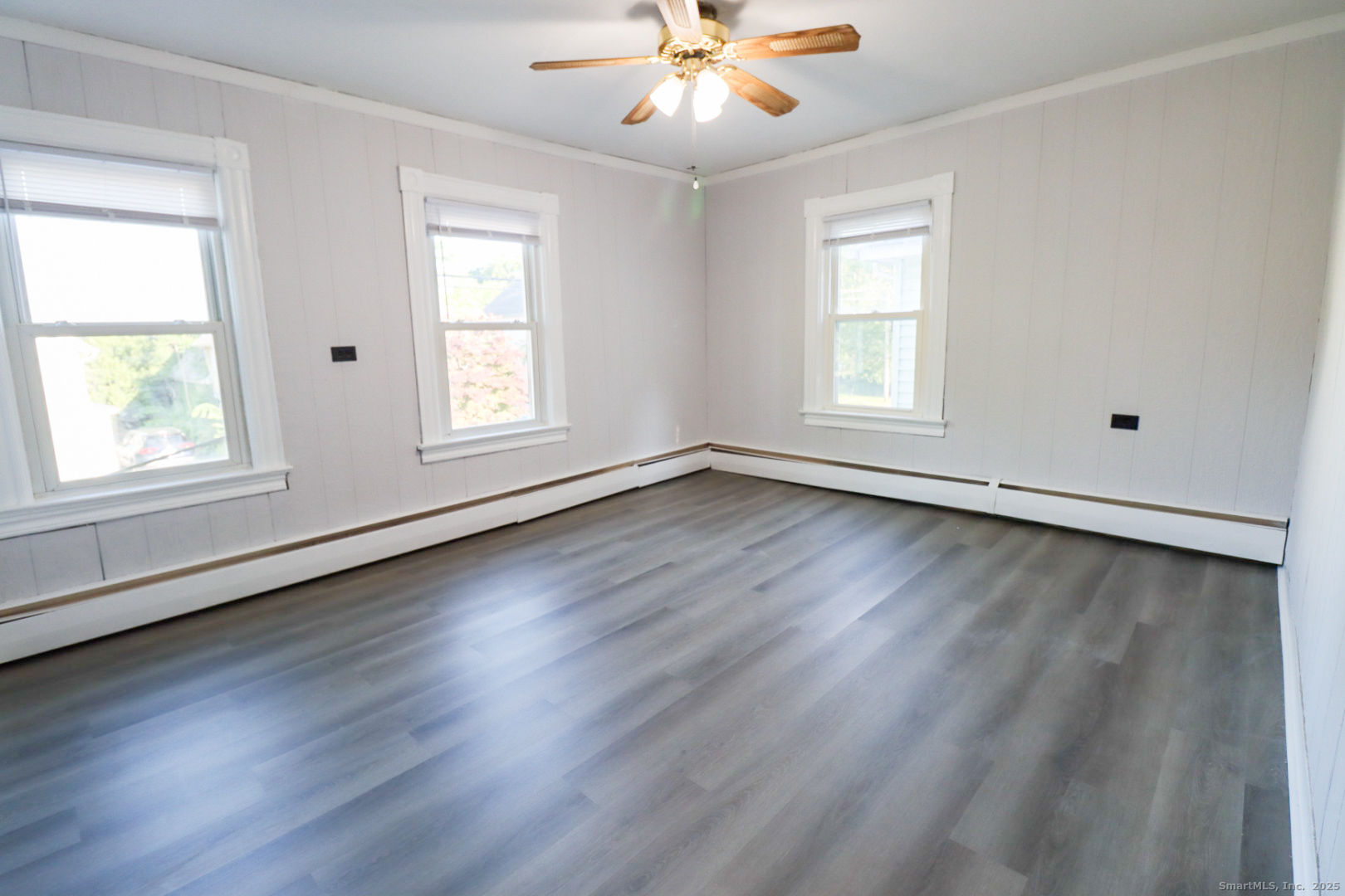 48 Golden Street Norwich, CT 06360 - Photo 3 of 10