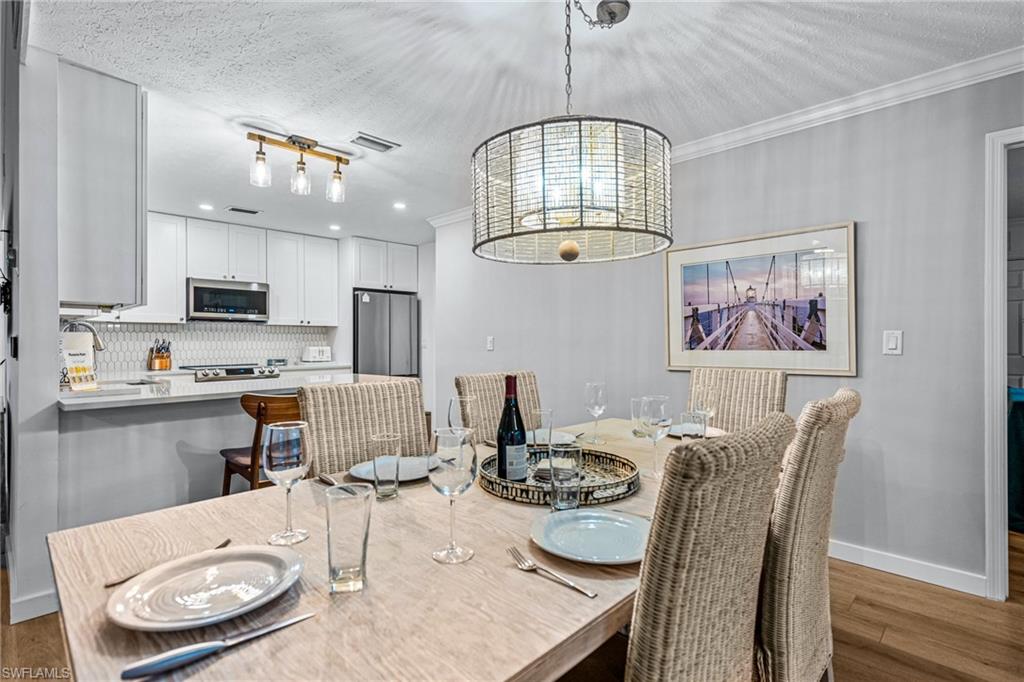 1513 Bermuda Road Marco Island, FL 34145 - Photo 8 of 49