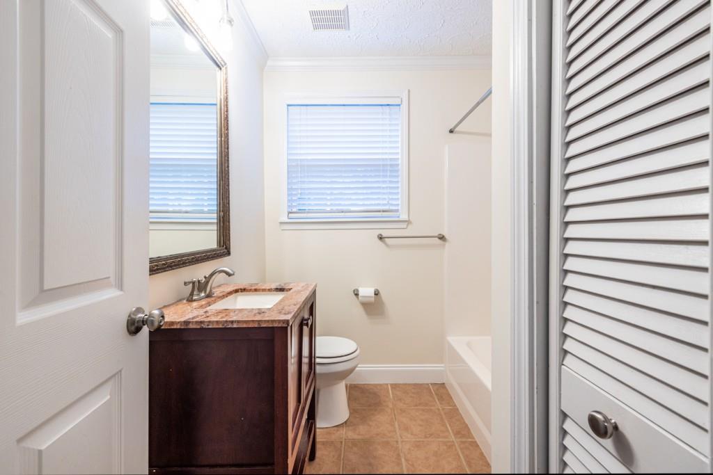 656 Parker Avenue Decatur, GA 30032 - Photo 18 of 43
