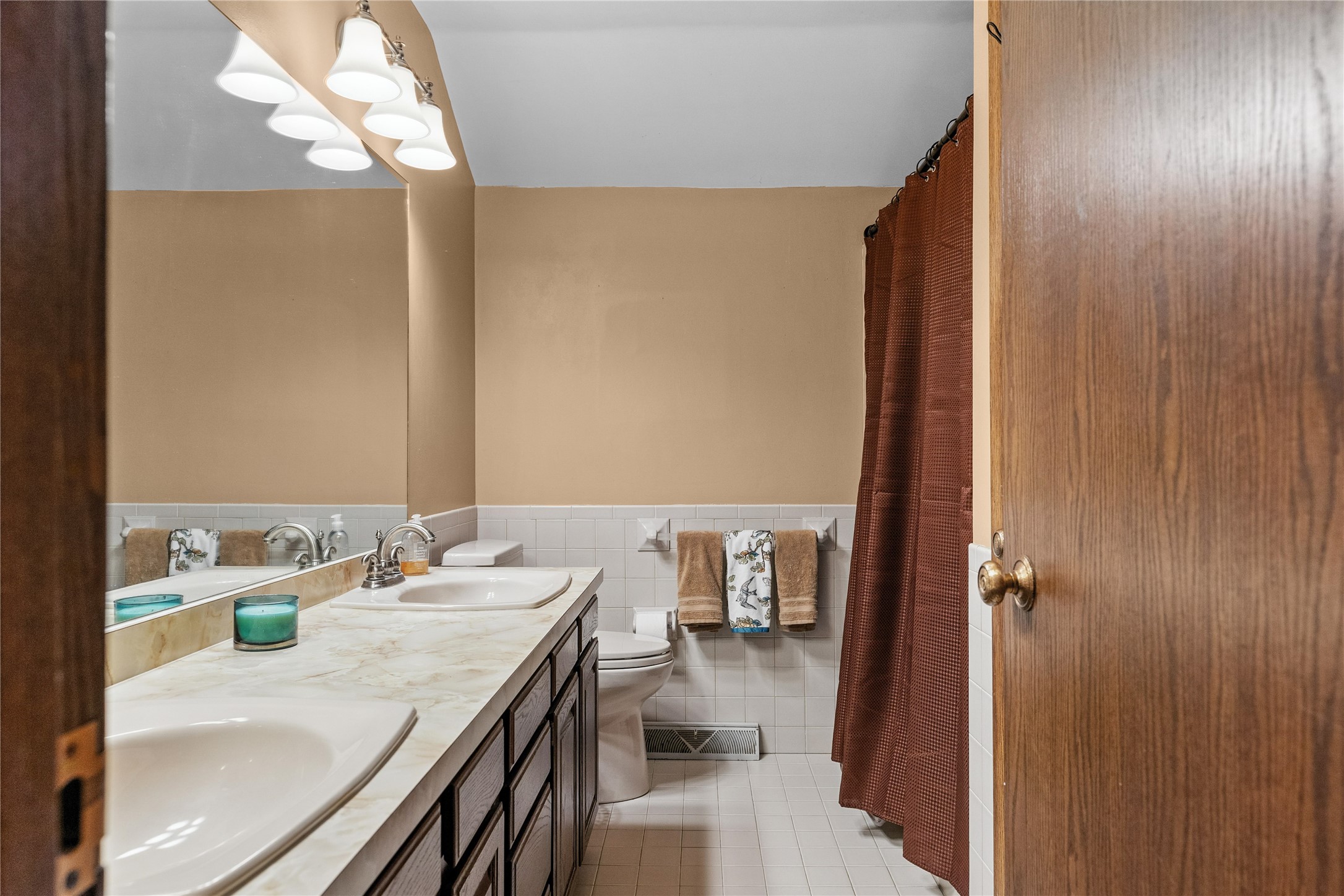 200 Murray Hill Road Vestal, NY 13850 - Photo 28 of 44