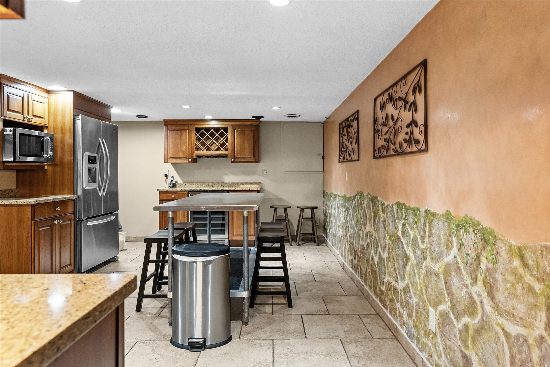200 Murray Hill Road Vestal, NY 13850 - Photo 36 of 44