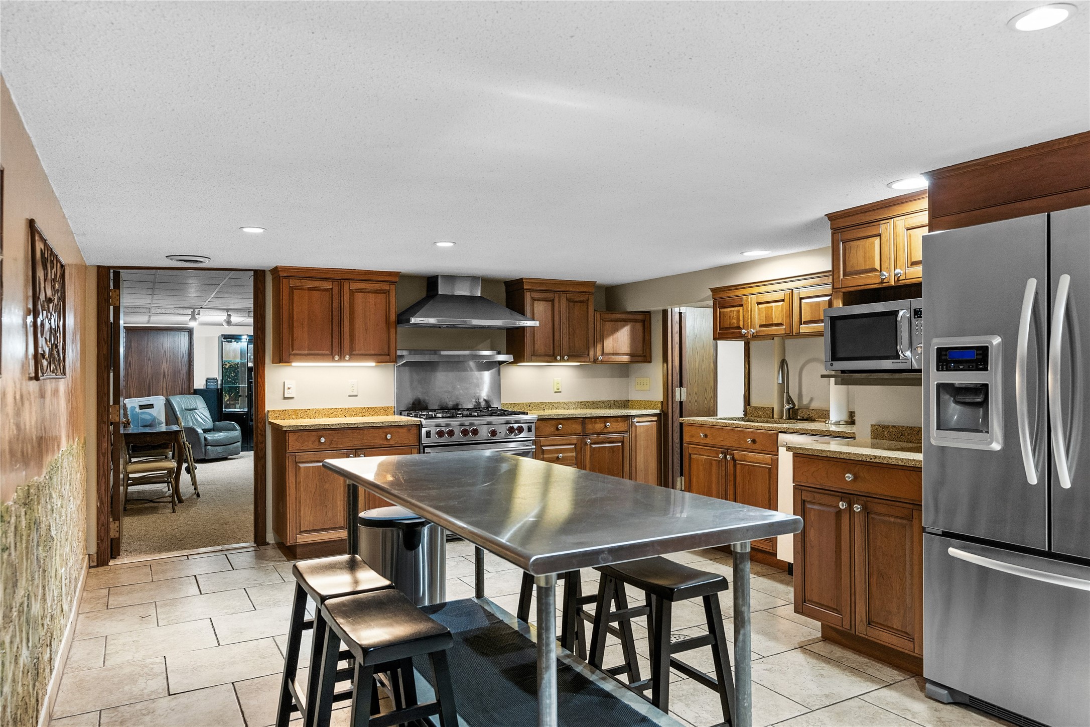 200 Murray Hill Road Vestal, NY 13850 - Photo 37 of 44