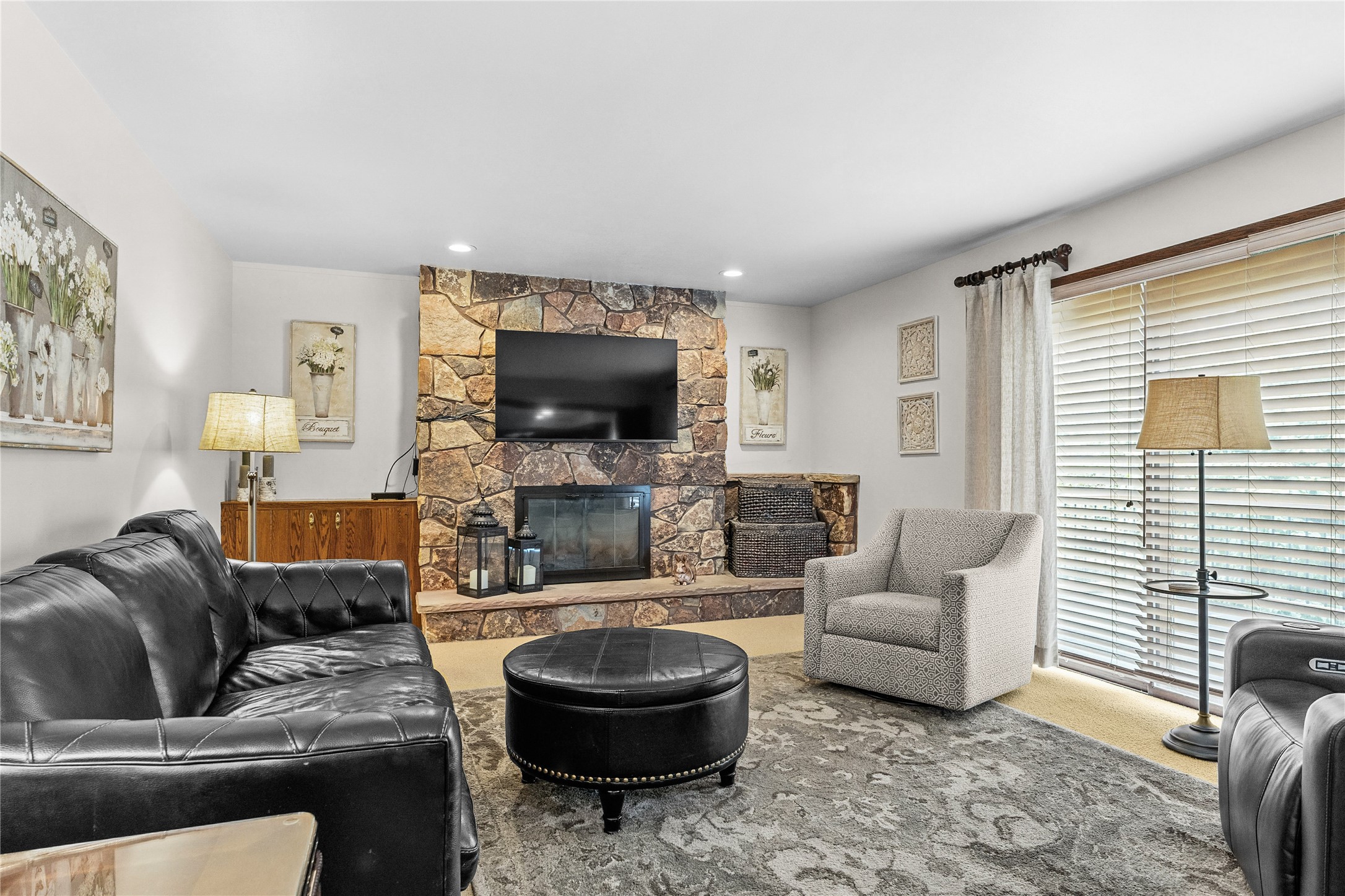 200 Murray Hill Road Vestal, NY 13850 - Photo 8 of 44