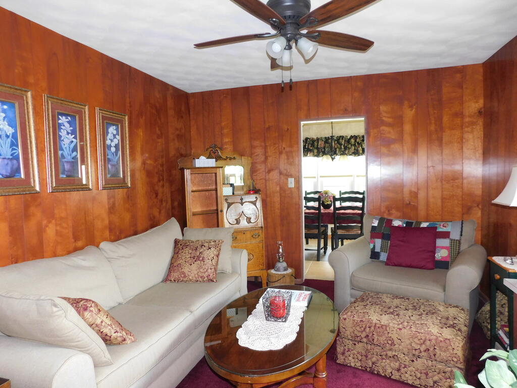 994 Coon Ridge Road Johnstown, PA 15905 - Photo 3 of 15 Gallery Image 3