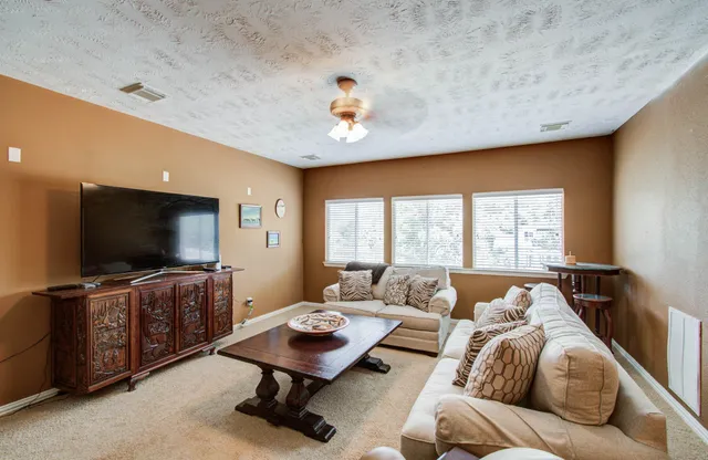 $450,000 | 10318 Cadena Court, Spring, TX 77379