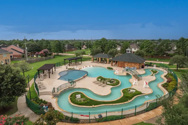 $450,000 | 10318 Cadena Court, Spring, TX 77379