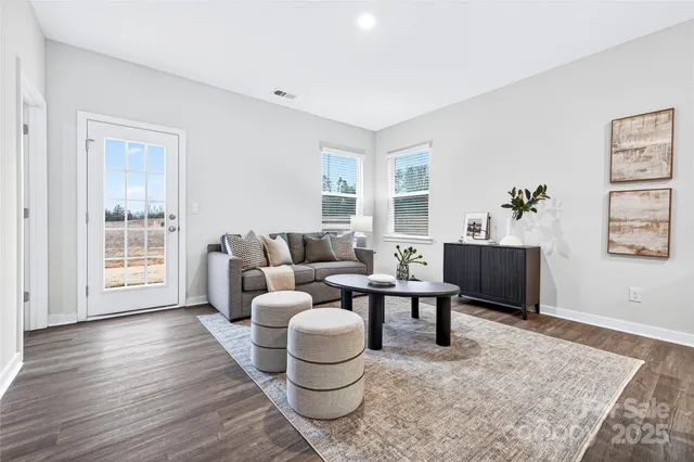 $259,000 | 1438 Mammoth Road, Hickory, NC 28602