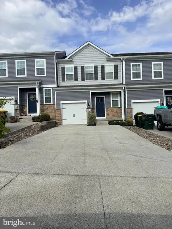 $475,000 | 1047 Turnstone Drive, Fogelsville, PA 18051