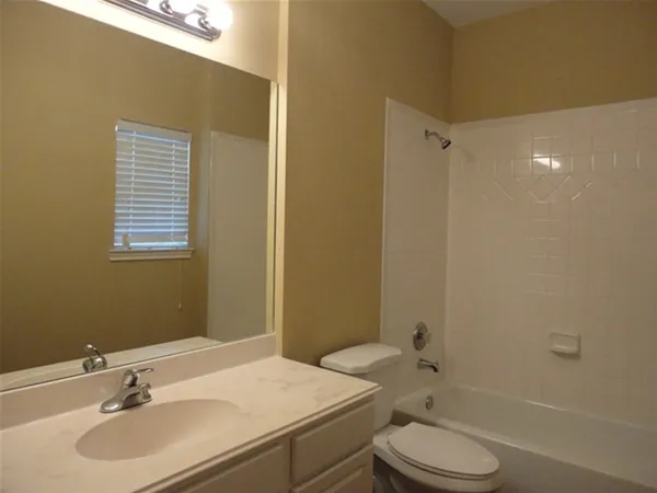 $2,380 | 7722 Heron Lakes Drive, Houston, TX 77064