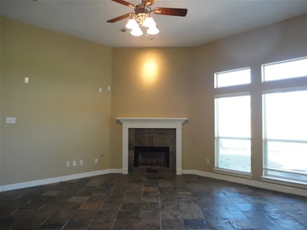 $2,380 | 7722 Heron Lakes Drive, Houston, TX 77064