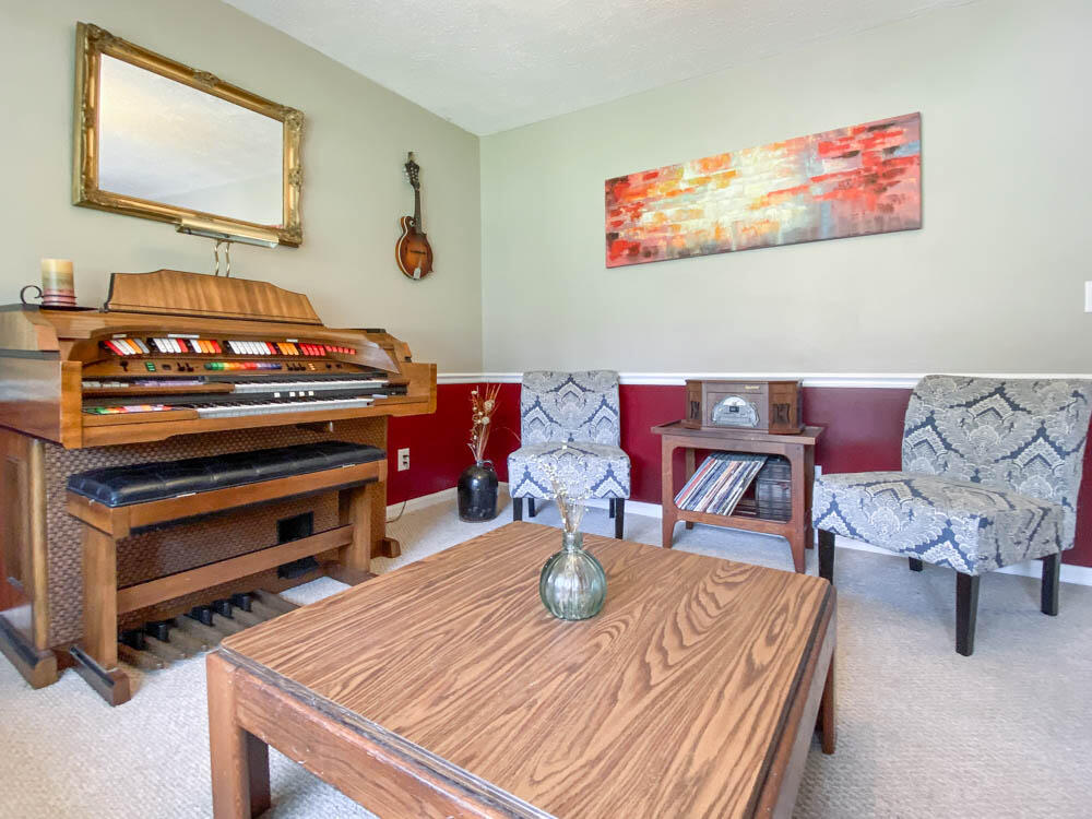 1841 Bolin Road North Augusta, SC 29841 - Photo 8 of 36 Living Room!