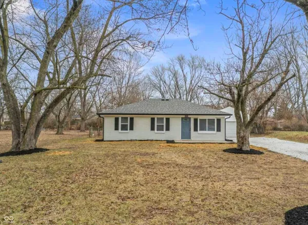$184,900 | 2937 Kristen Drive East, Indianapolis, IN 46218