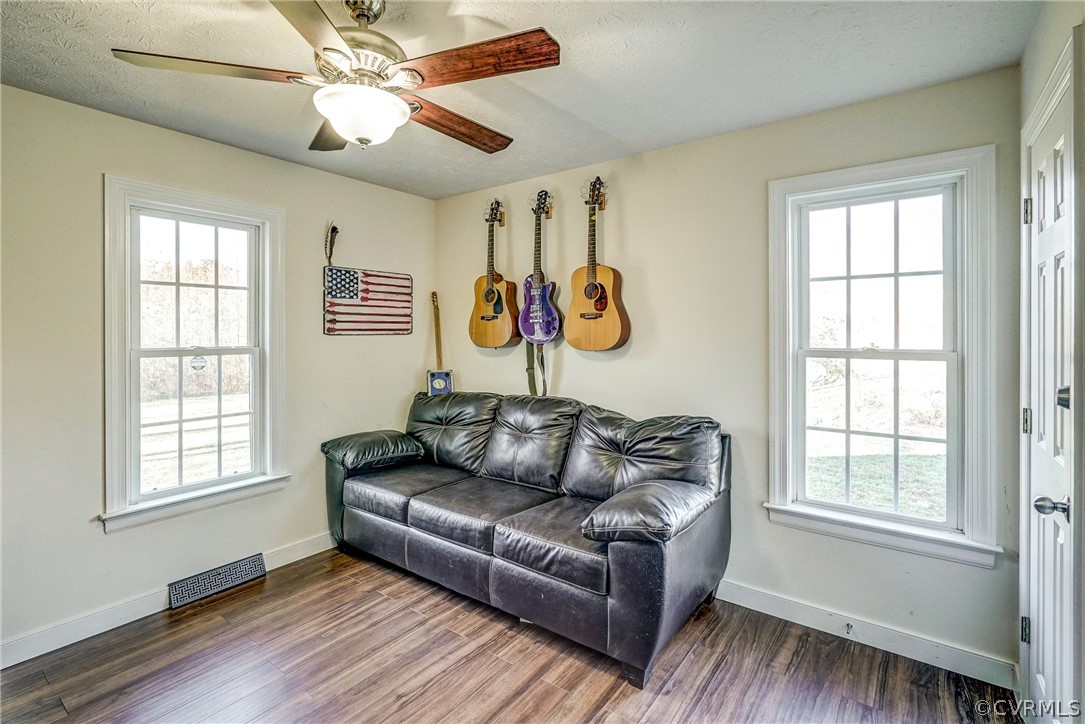 2474 Calno Road Hanover, VA 23069 - Photo 23 of 33 Gallery Image 23
