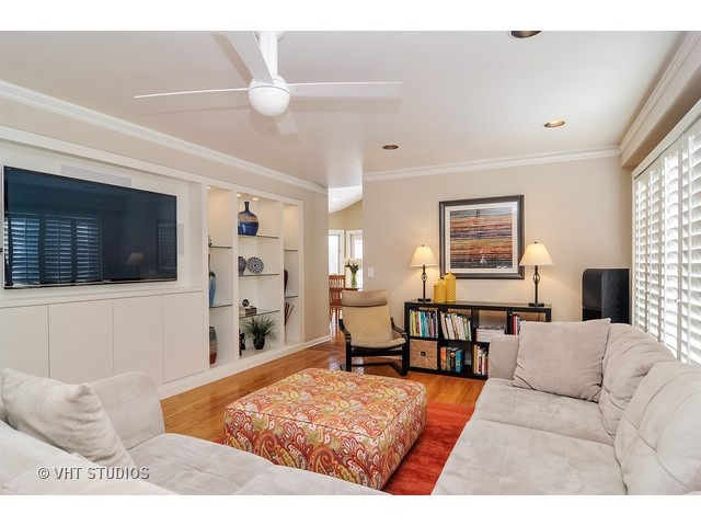 606 Raintree Road Buffalo Grove, IL 60089 - Photo 5 of 25