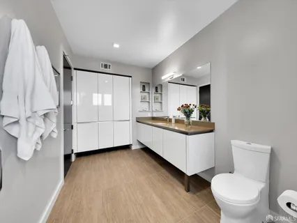 $1,100,000 | 1727 Lacassie Avenue, Unit 4D, Walnut Creek, CA 94596