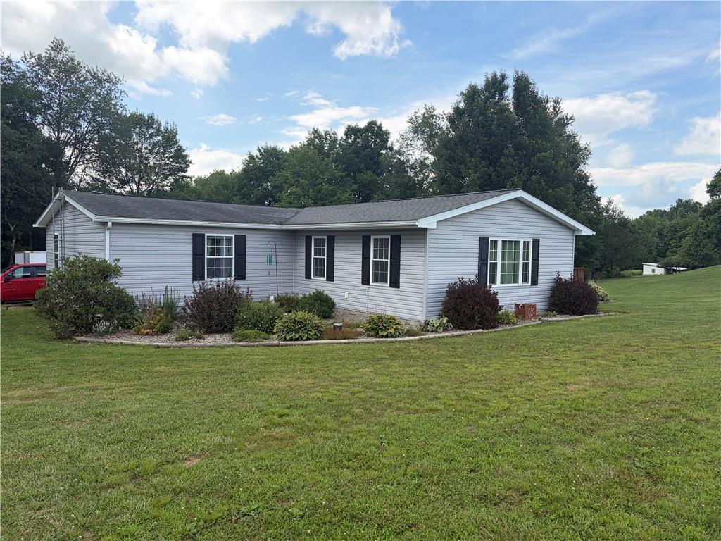 429 South Foster Road Jackson Center, PA 16133 - Photo 35 of 39