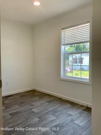 $2,300 | 1154 U S 9, Unit 27, Hudson, NY 12534