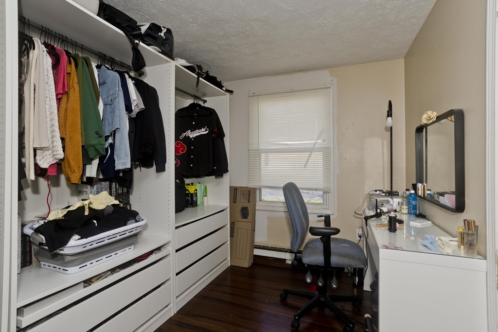 65 Hyde Avenue Springfield, MA 01107 - Photo 15 of 26