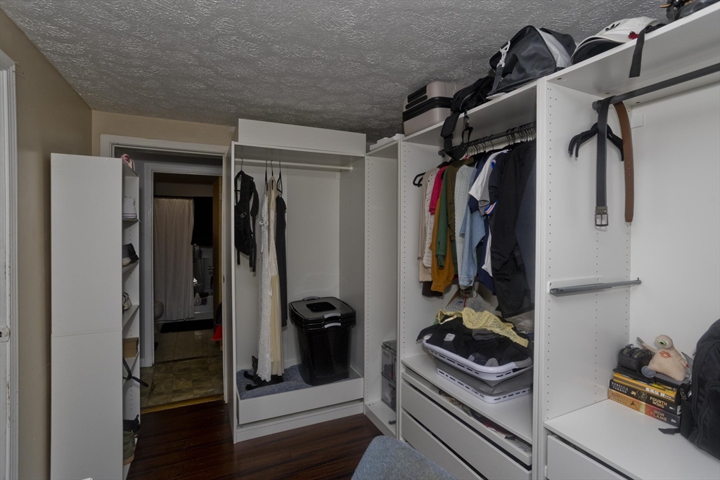 65 Hyde Avenue Springfield, MA 01107 - Photo 17 of 26