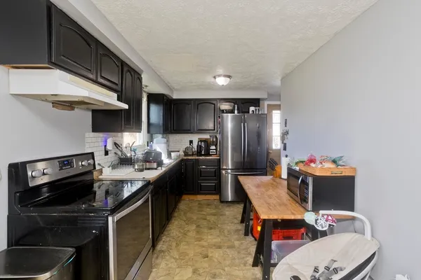 $225,000 | 65 Hyde Avenue, Springfield, MA 01107