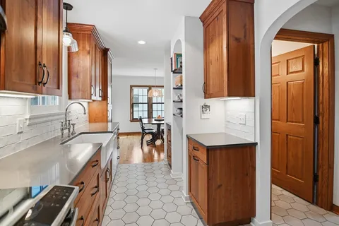 $699,900 | 4026 Paunack Avenue, Madison, WI 53711