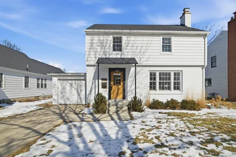 $699,900 | 4026 Paunack Avenue, Madison, WI 53711