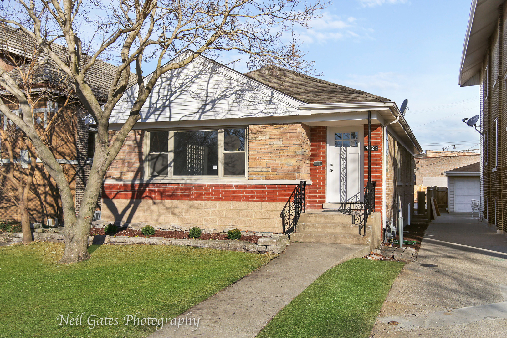 6725 Riverside Drive Berwyn, IL 60402 - Photo 1 of 27