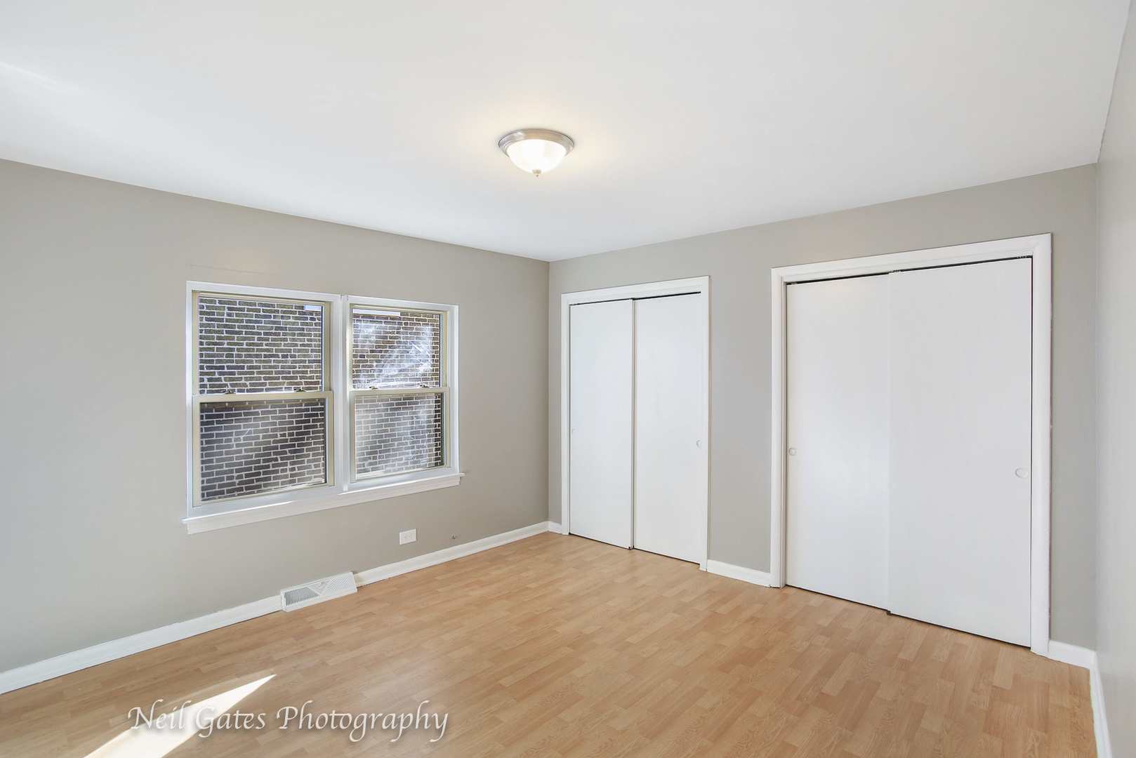 6725 Riverside Drive Berwyn, IL 60402 - Photo 7 of 27