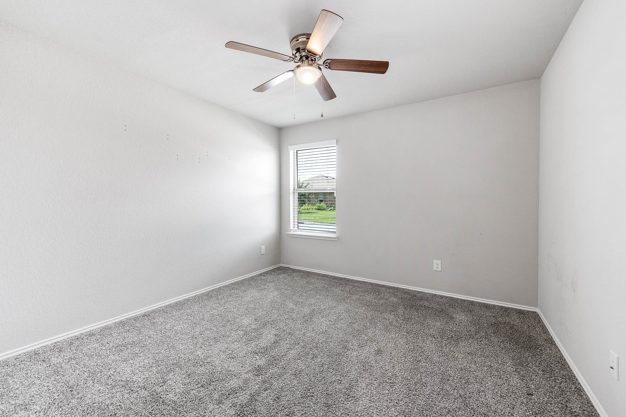 8402 Philox Park Rosharon, TX 77583 - Photo 24 of 37 Bedroom Four Or Office.