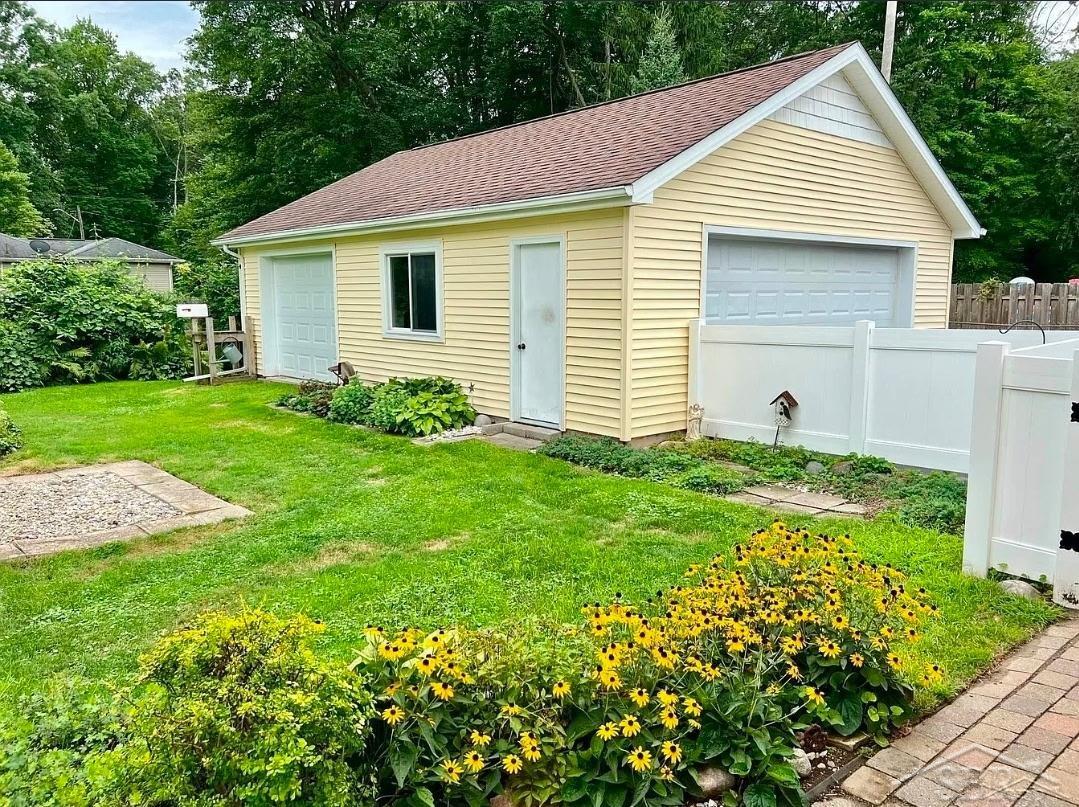 3280 Dixie Court Bridgeport, MI 48601 - Photo 24 of 24