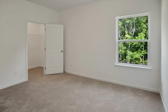 $446,045 | 1145 Southerlynn Drive, White House, TN 37188