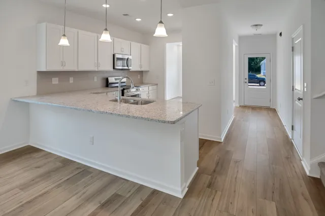 $446,045 | 1145 Southerlynn Drive, White House, TN 37188