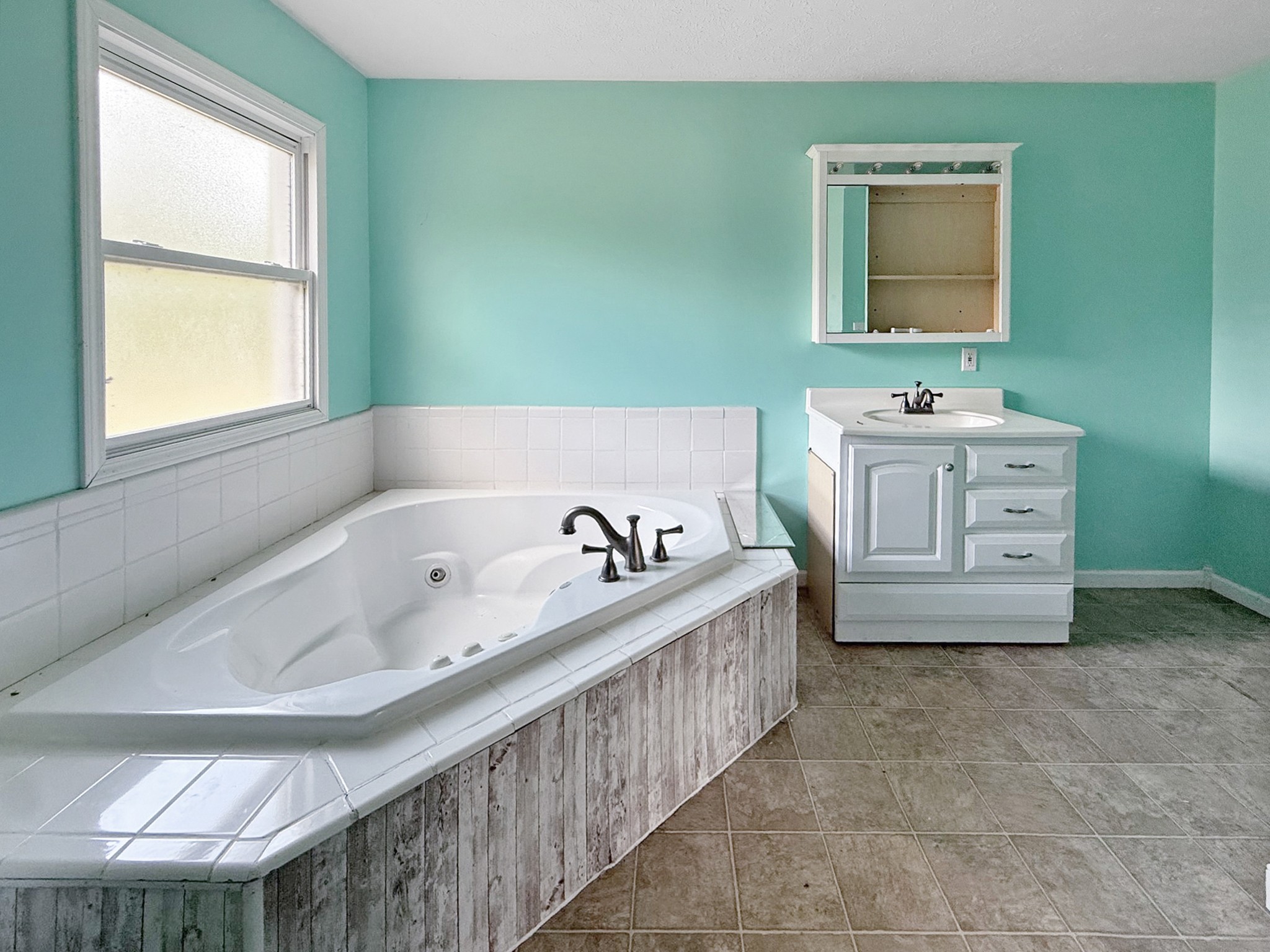 607 Cool Springs Road Morgantown, KY 42261 - Photo 9 of 18 Gallery Image 9