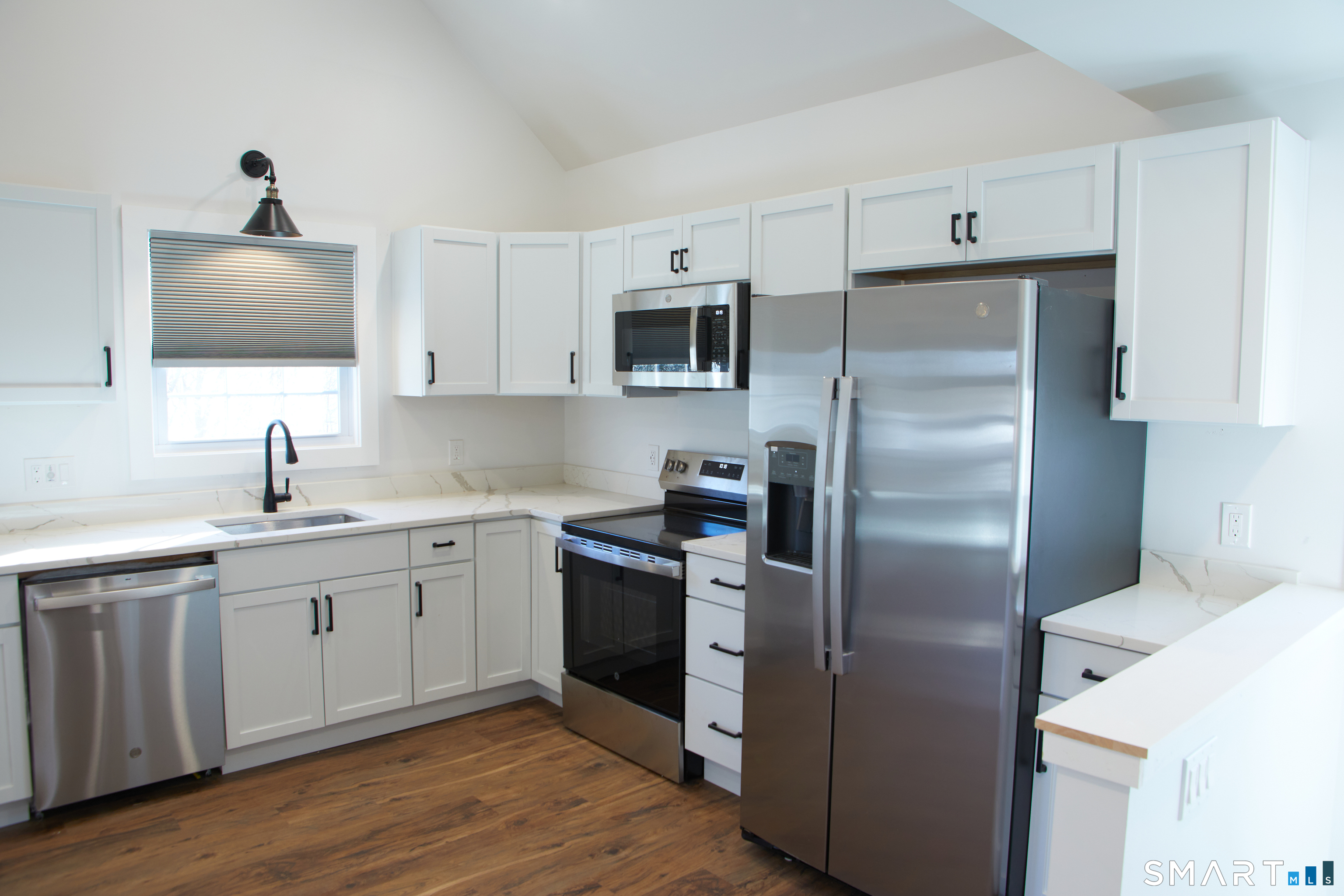 2 Park Lane Road, Unit 2 New Milford, CT 06776 - Photo 4 of 13