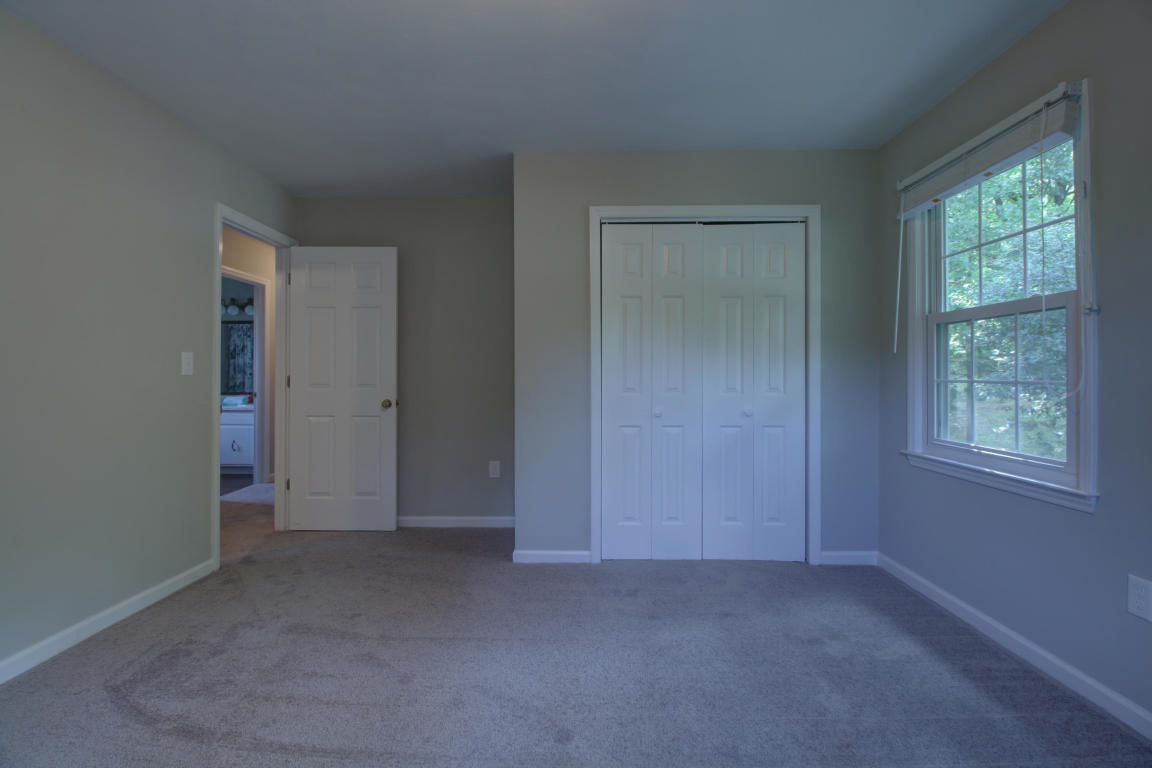 2636 Summit Ridge Road Northeast Roanoke, VA 24012 - Photo 11 of 30 20160808005817434440000000-o