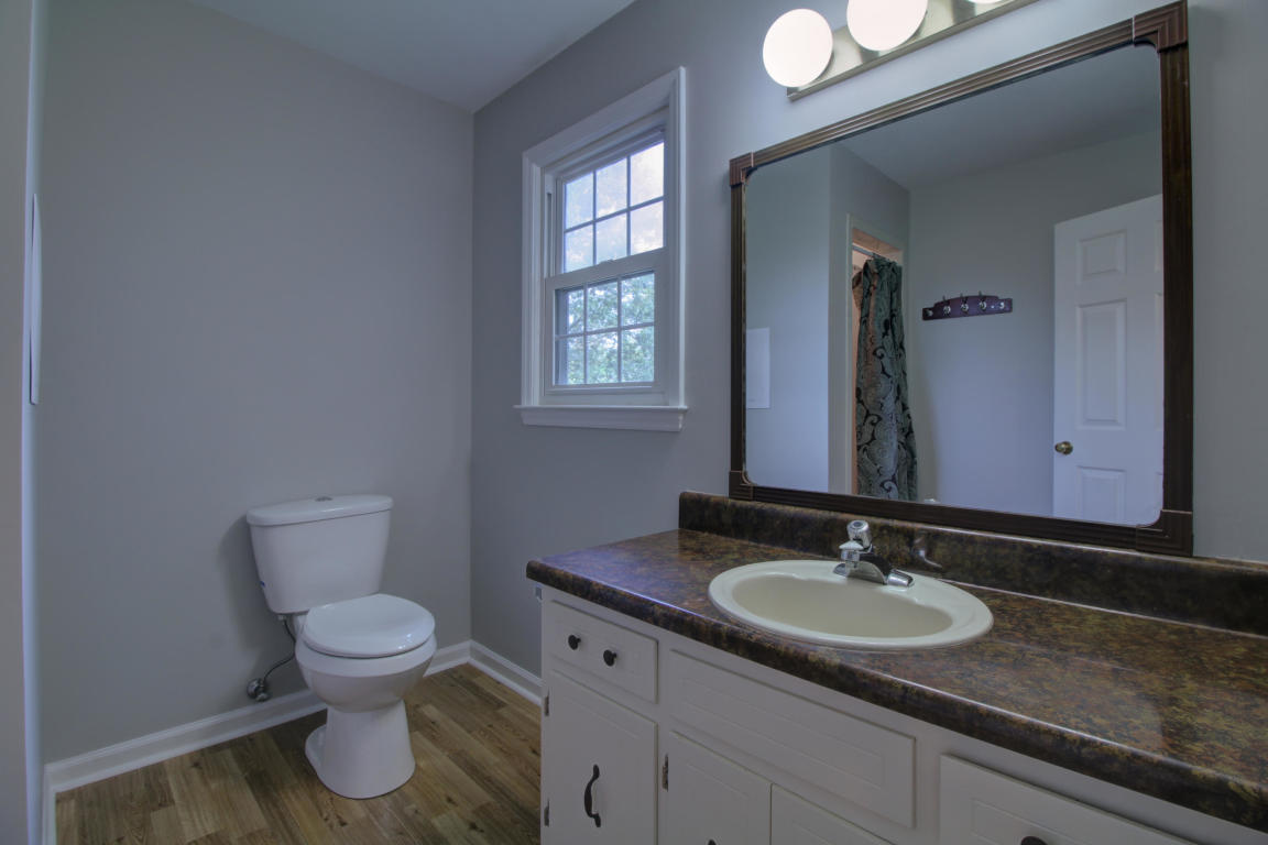 2636 Summit Ridge Road Northeast Roanoke, VA 24012 - Photo 13 of 30 20160808005849003420000000-o